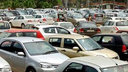 कानपुर में चोरी का अजब-गजब मामला, चला नहीं पाते थे तो दस किमी तक धक्का मारकर ले गए वैन