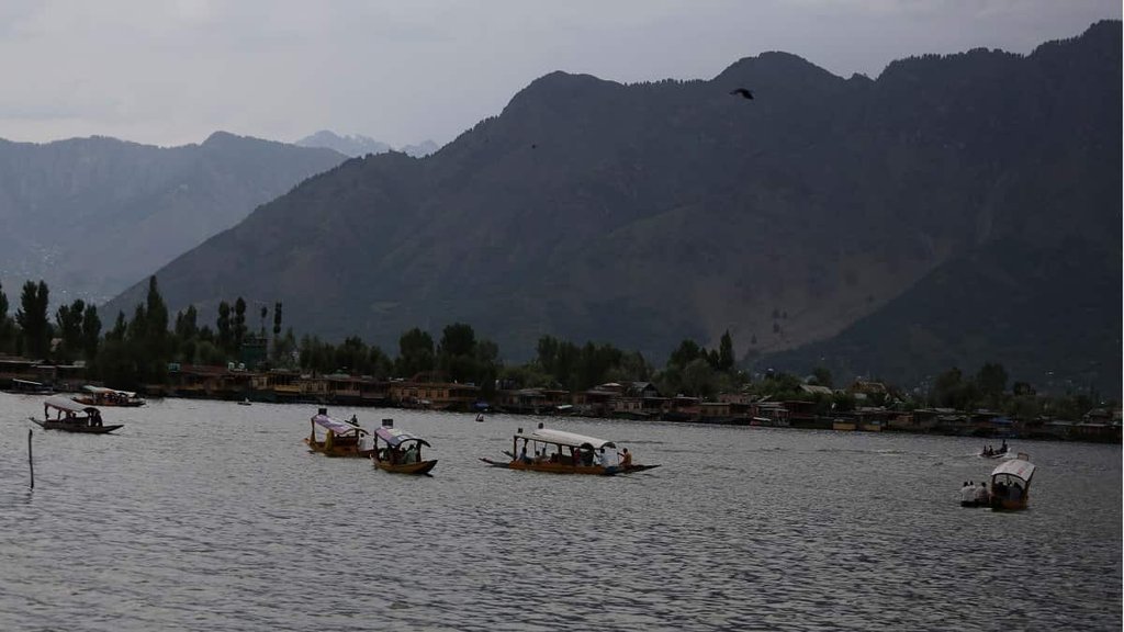 Dal Lake| Kashmir