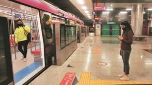 Delhi Metro | Delhi Metro coaches | DMRC