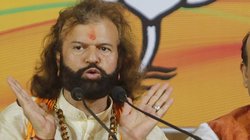 Sakshi Murder Case: ‘PM मोदी घटना से बहुत दुखी हैं, उनके आदेश पर आया हूं…’, साक्षी हत्याकांड पर हंसराज हंस बोले- जल्द मिलेगी सजा