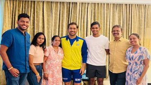 MS Dhoni with pathirana family
