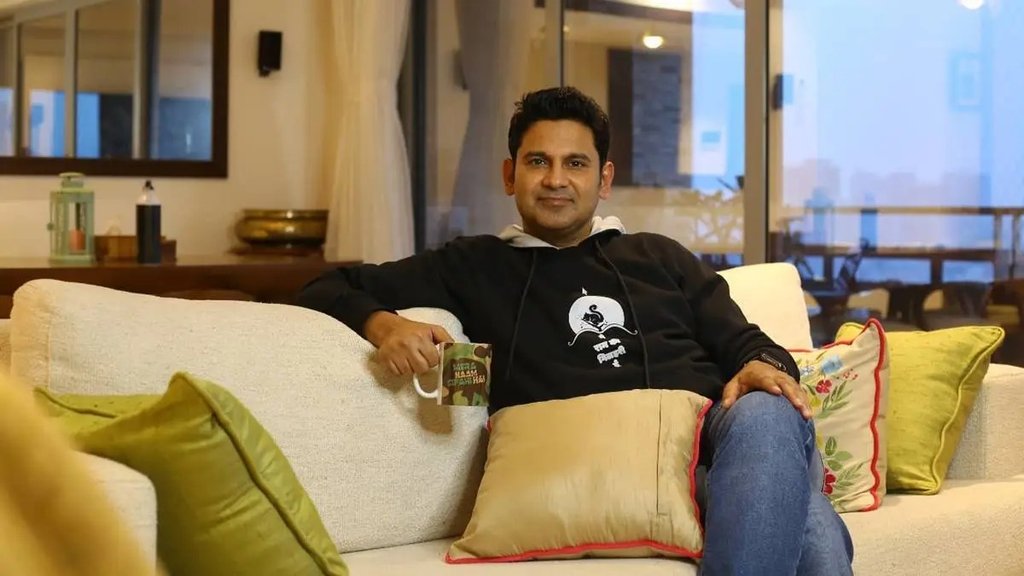 Manoj Muntshir| Manoj Muntshir News| Manoj Muntshir Trending news|