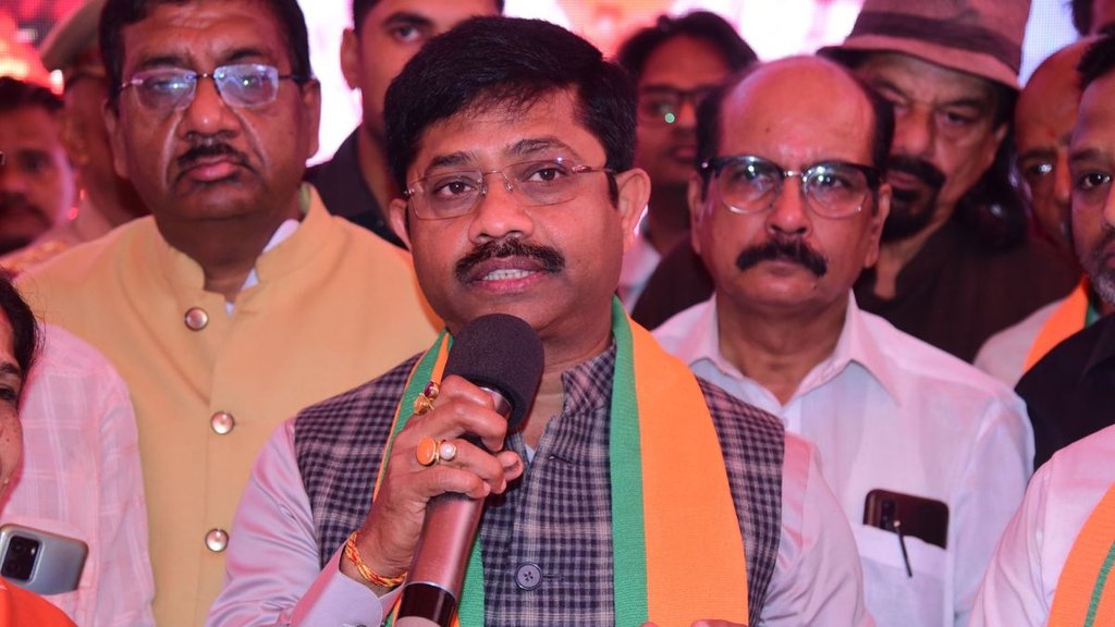up yogi minister | Nand Gopal Gupta Nandi received death threat | received death threat