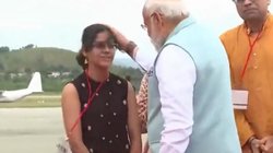 लड़की शक्ति स्वरूपा, पैर छुवाना गलत- प्रधानमंत्री मोदी का वीडियो शेयर कर बोले कांग्रेस नेता