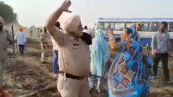 अरविंद केजरीवाल ने दिल्ली की महिलाओं के हक में किया ट्वीट, पंजाब पुलिस के हाथों पिटती बुजुर्ग का वीडियो शेयर कर लोग उठाने लगे सवाल