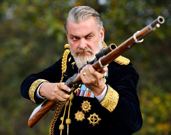 Ray Stevenson age