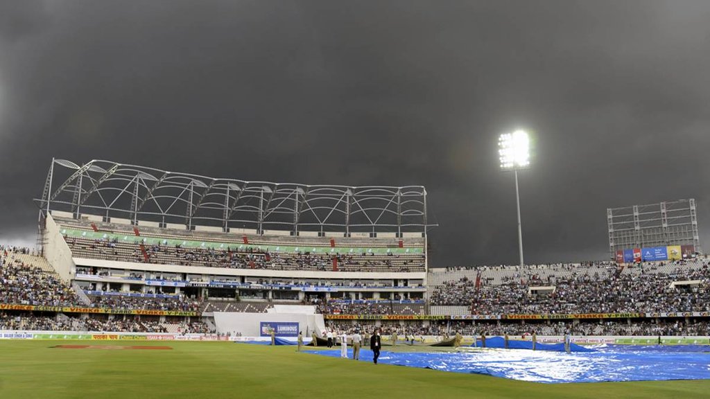 SRH vs LSG Pitch Report | Hyderabad Weather Report | SRH vs LSG Pitch Report