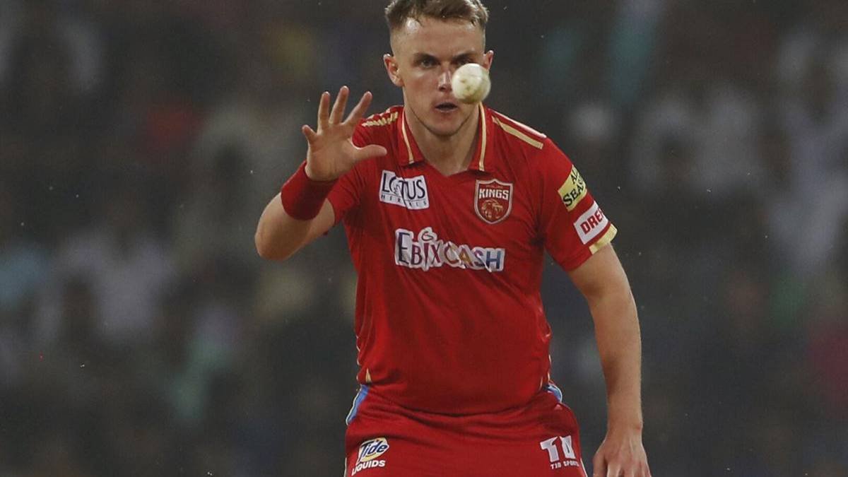IPL 2023: आईपीएल 2023 में महंगे दामों पर बिके इन खिलाड़ियों ने अपने प्रदर्शन से डुबाई टीम की लुटिया, फ्रेंजाइजियों ने जमकर लुटाया था पैसा