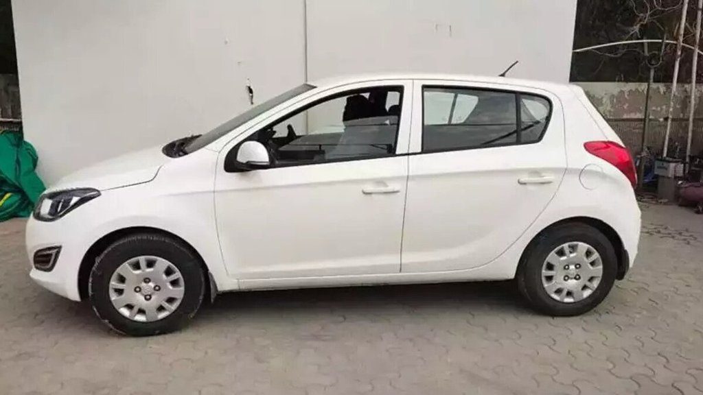 second hand Hyundai i20 in 1 lakh । used Hyundai i20 in 1 lakh । Hyundai i20 second hand in 1 lakh