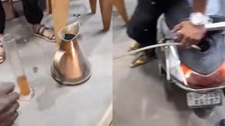 5 लीटर की टंकी में भरा 6 लीटर पेट्रोल तो चकराया स्कूटी चालक का माथा, बना लिया वीडियो