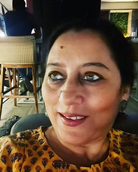  Suhani Si Ek Ladki