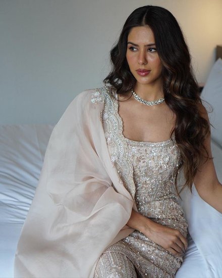 sonam bajwa films