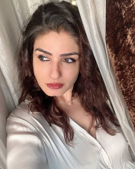 Govinda Raveena Tandon movies