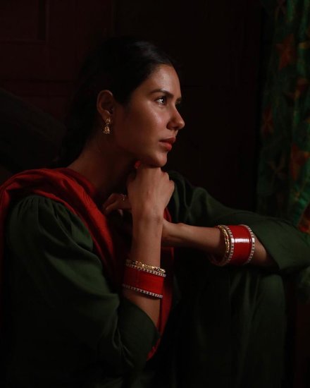 sonam bajwa acting