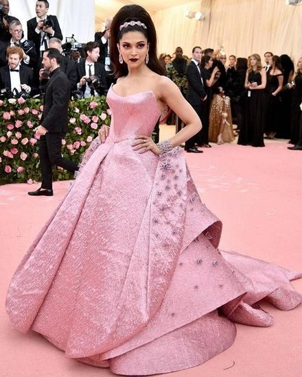 deepika padukone