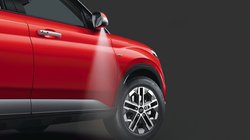 Top 5 SUV with AMT: कम बजट में ऑटोमैटिक ट्रांसमिशन के साथ आती हैं ये टॉप 5 अफोर्डेबल एसयूवी