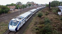 New Vande Bharat Train: बंगाल को एक और सेमी-हाई स्पीड ट्रेन की सौगात, पुरी से हावड़ा की यात्रा होगी आसान