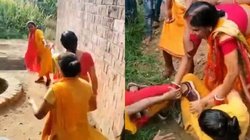 मामूली सी बात पर हुआ विवाद तो प्रिंसिपल को चप्पलों से पीटा, वायरल हो रहा शिक्षकों की मारपीट का वीडियो