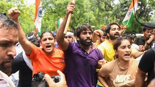 United World Wrestling | Brij Bhushan Sharan Singh | Wrestlers Protest | Vinesh Phogat | Sakshi Malik | Bajrang Punia |