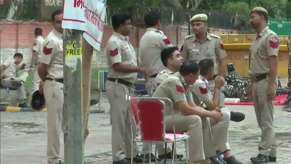 Wrestlers Protest | wrestlers protest site | Security stepped up ahead of farmers visit