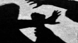 चाट की दुकान पर खड़े थे भाई-बहन, लोगों ने प्रेमी-प्रेमिका समझकर पीटा, सच आया सामने तो लगी लंका
