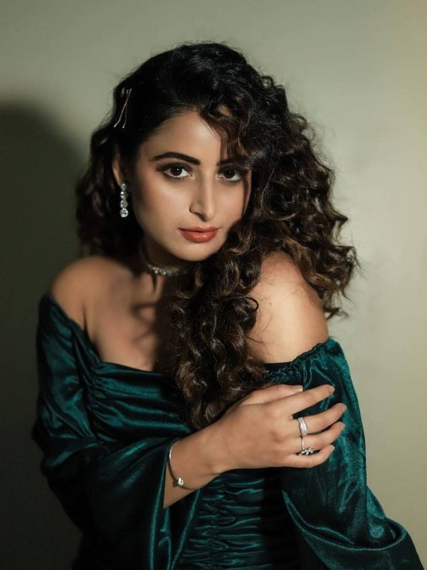 AISHWARYA SHARMA LEFT GHKKPM