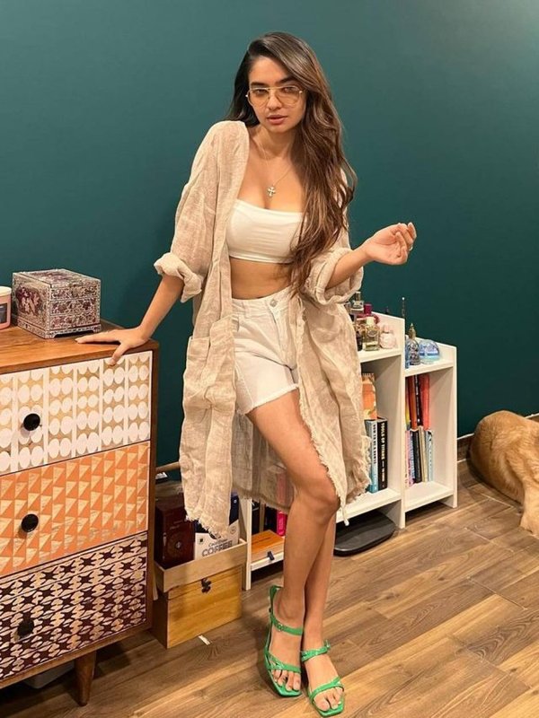 ANUSHKA SEN IN STYLISH SUMMER LOOK