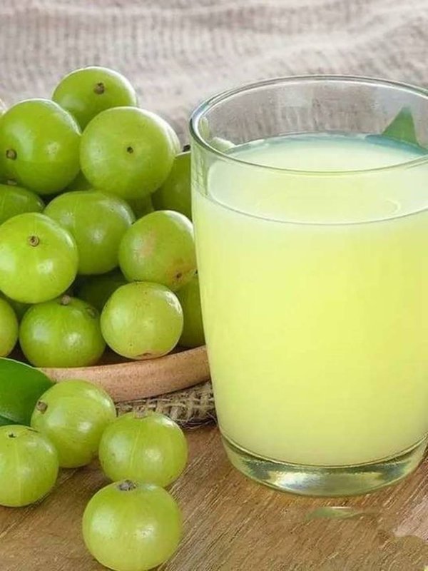 BENEFITS OF GOOSEBERRY JUICE FOR WOMAN