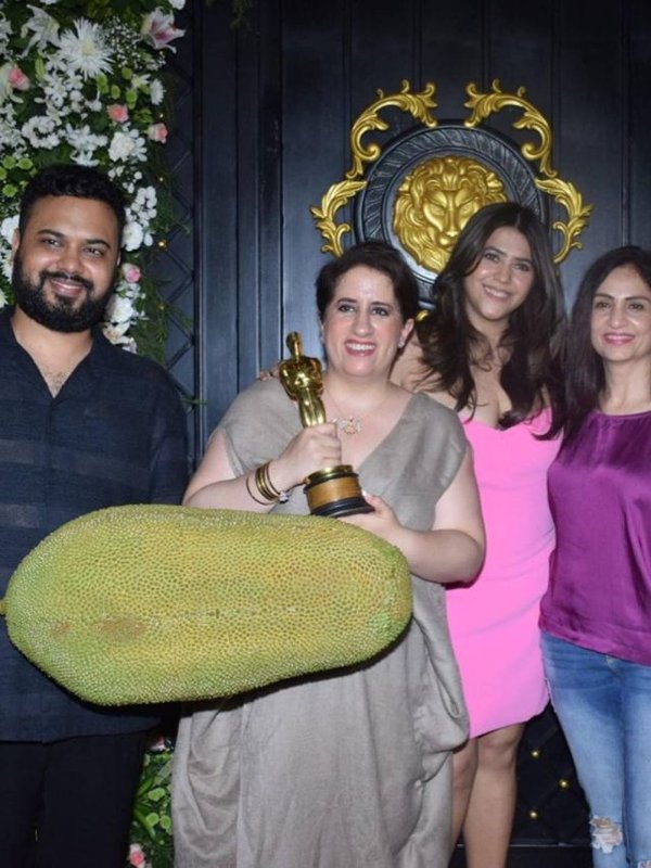 Ekta Kapoor Kathal party 3
