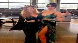 दो लड़कियों को फ्लाइट में चढ़ने से पहले लोगों के सामने कपड़े बदलने पड़े, पीड़िता ने शेयर की तस्वीर तो एयरलाइन कंपनी पर उठे सवाल