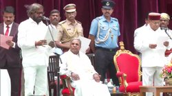 Karnataka Cabinet: कर्नाटक में सिद्धारमैया ने किया विभागों का बंटवारा, जानें डीके शिवकुमार समेत किसे मिला कौन सा मंत्रालय