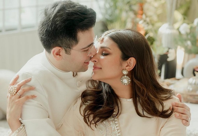 Parineeti chopra and Raghav chadha Engagement