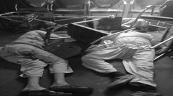 पाकिस्तान के स्कूल में हमलावरों ने घुसकर की ताबड़तोड़ फायरिंग, ड्यूटी पर तैनात 7 शिक्षकों को मार डाला