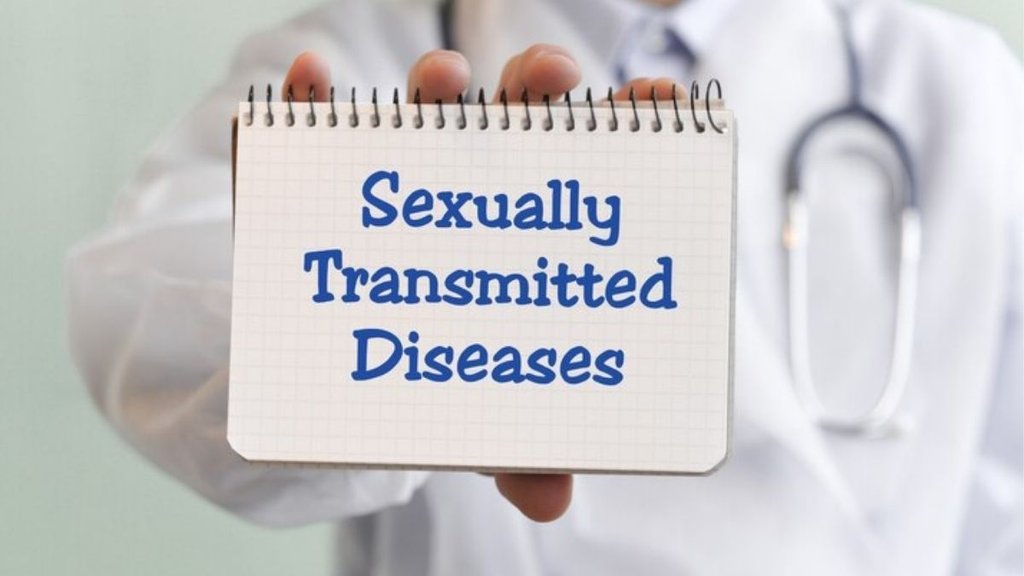 STD, sexually transmitted infections, sexually transmitted disease, safe sex with condom, safe sex,