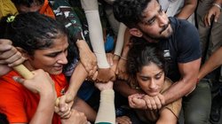 Wrestlers Protest: ‘अहंकारी राजा’ सड़कों पर कुचल रहा जनता की आवाज!’, पहलवानों का वीडियो शेयर राहुल गांधी ने पीएम मोदी पर साधा निशाना