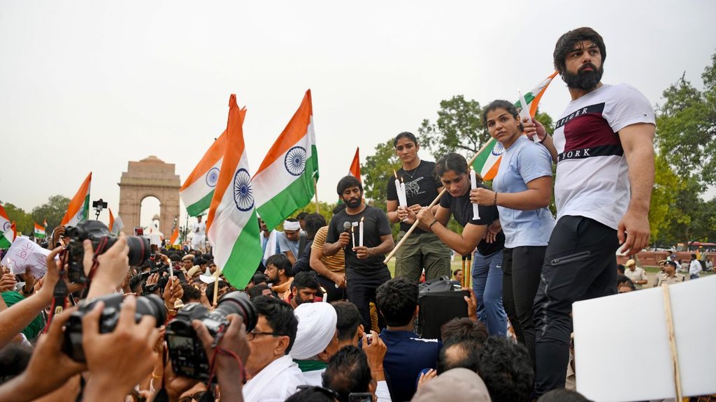 wrestlers protest