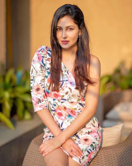 pooja chopra difficult childhood
