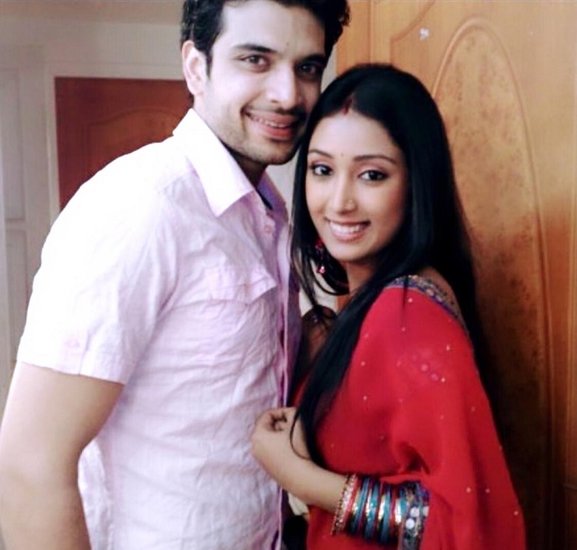 Betaab Dil Ki Tamanna Yahi Hai