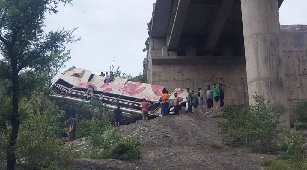 Bus| accident