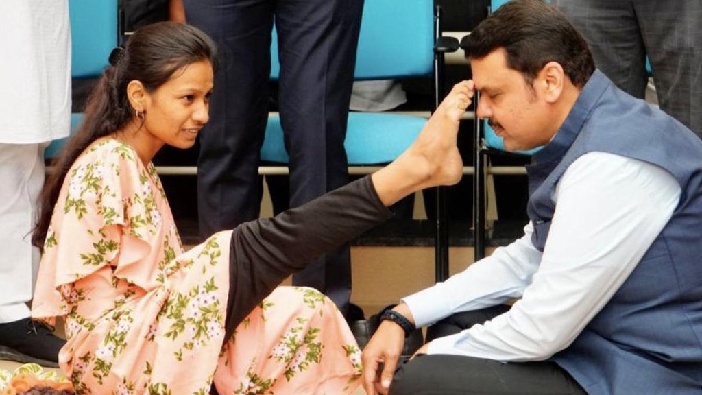 Devendra fadnavis II Maharasahtra II Viral