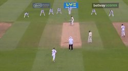 ENG vs AUS: स्टुअर्ट ब्रॉड की हैट्रिक के लिए बेन स्टोक्स ने लगाई अजीबोगरीब फील्डिंग, सोशल मीडिया पर भड़के उठे फैंस