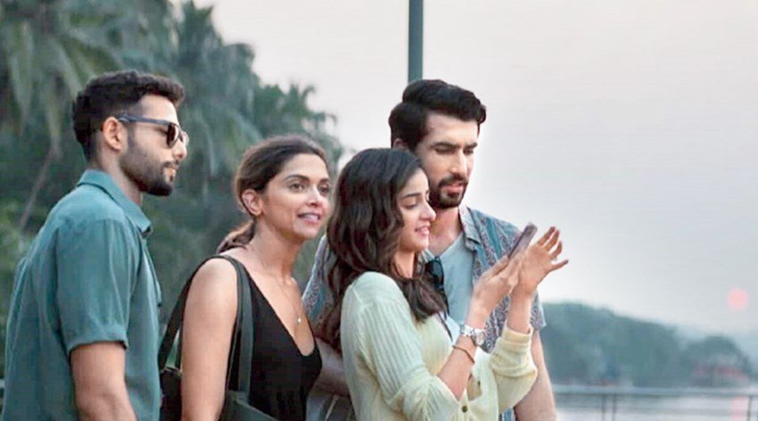 Gehraiyaan