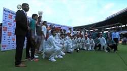 भारत की जीत के बाद जब अजिंक्य रहाणे ने हारने वाली टीम को दे दी थी जीती हुई ट्रॉफी, BCCI ने शेयर किया Video