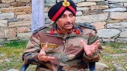 कश्मीर के हालात बेहतर लेकिन अभी सेना हटाना जल्दबाजी होगी, वरिष्ठ अधिकारी बोले- घाटी में बहुत कम आतंकी बचे