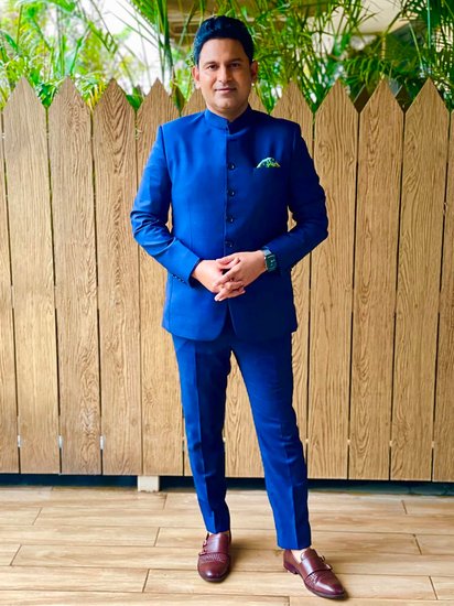 Manoj Muntashir 1