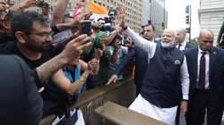 पैरों से कुचल रहा था तिरंगा, खालिस्तानी समर्थक से भिड़ गया भारतीय पत्रकार; वायरल हो रहा वीडियो