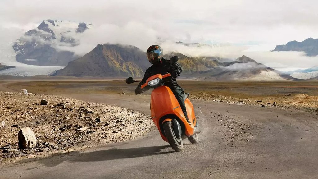 Ola helmet detection system । Ola electric helmet detection system । rider safety । helmet detection system for rider safety