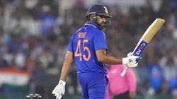 क्या करते ही रोहित शर्मा के बल्ले से फिर बरसने लेंगेगे रन, ग्रीम स्मिथ ने इशारों में कहा- विराट कोहली वाली ट्रिक अपनाओ