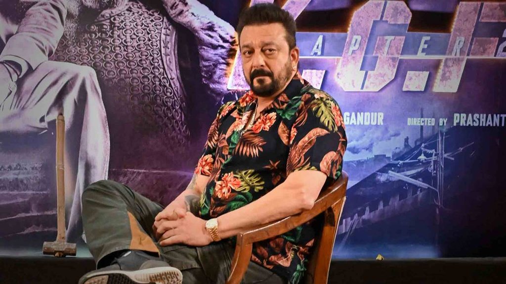 Sanjay Dutt | Zim Afro T20 league | Harare Hurricanes | SRK | Juhi Chawla |