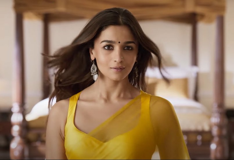 Alia Bhatt Saree look